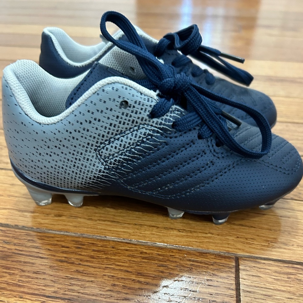 Amazon Essentials Kids Navy and Gray Sneakers